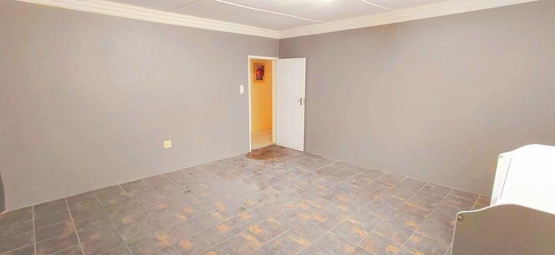 8 Bedroom Property for Sale in Groenvlei Free State